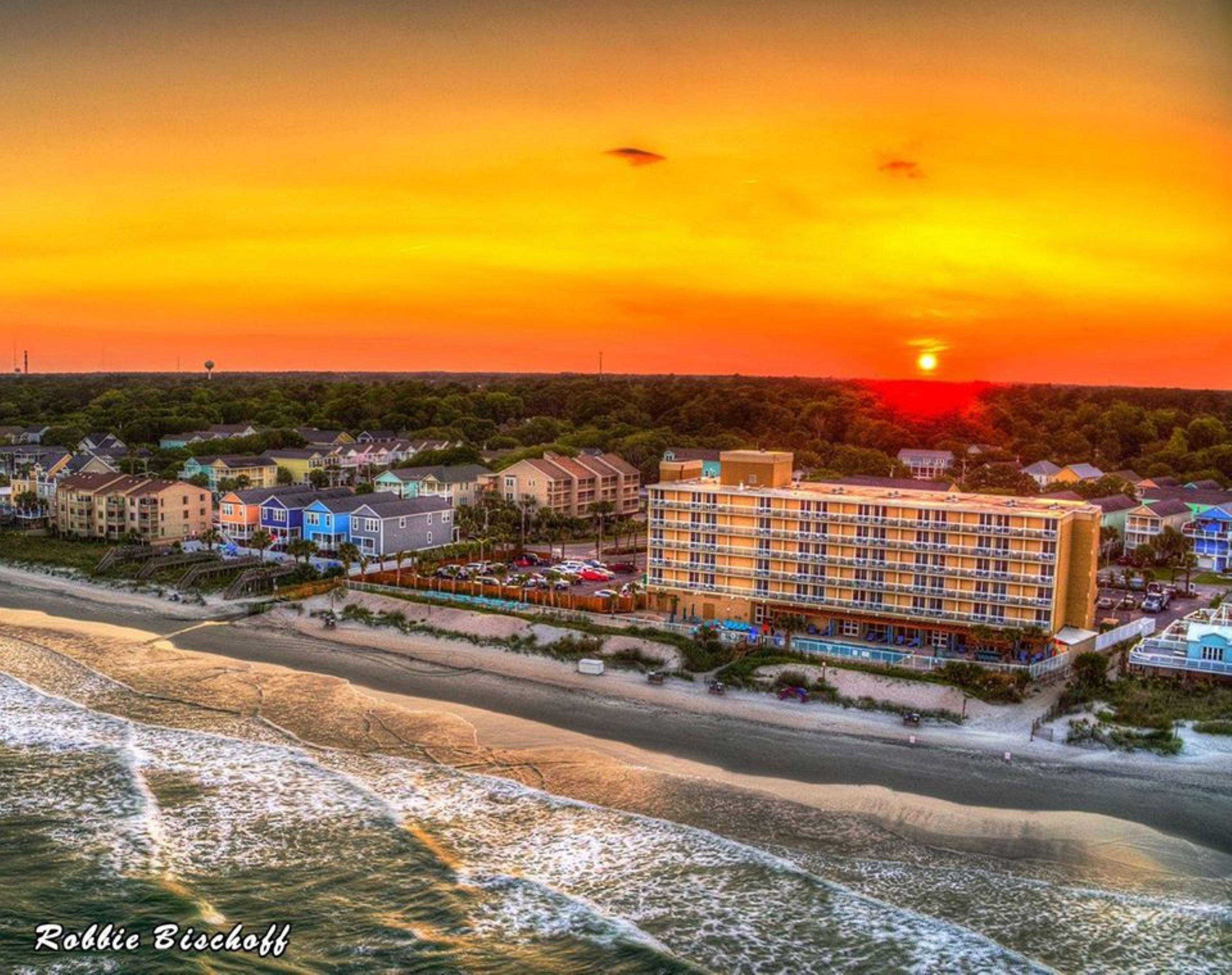 Holiday Inn Resort Oceanfront At Surfside Beach By Ihg Exteriör bild