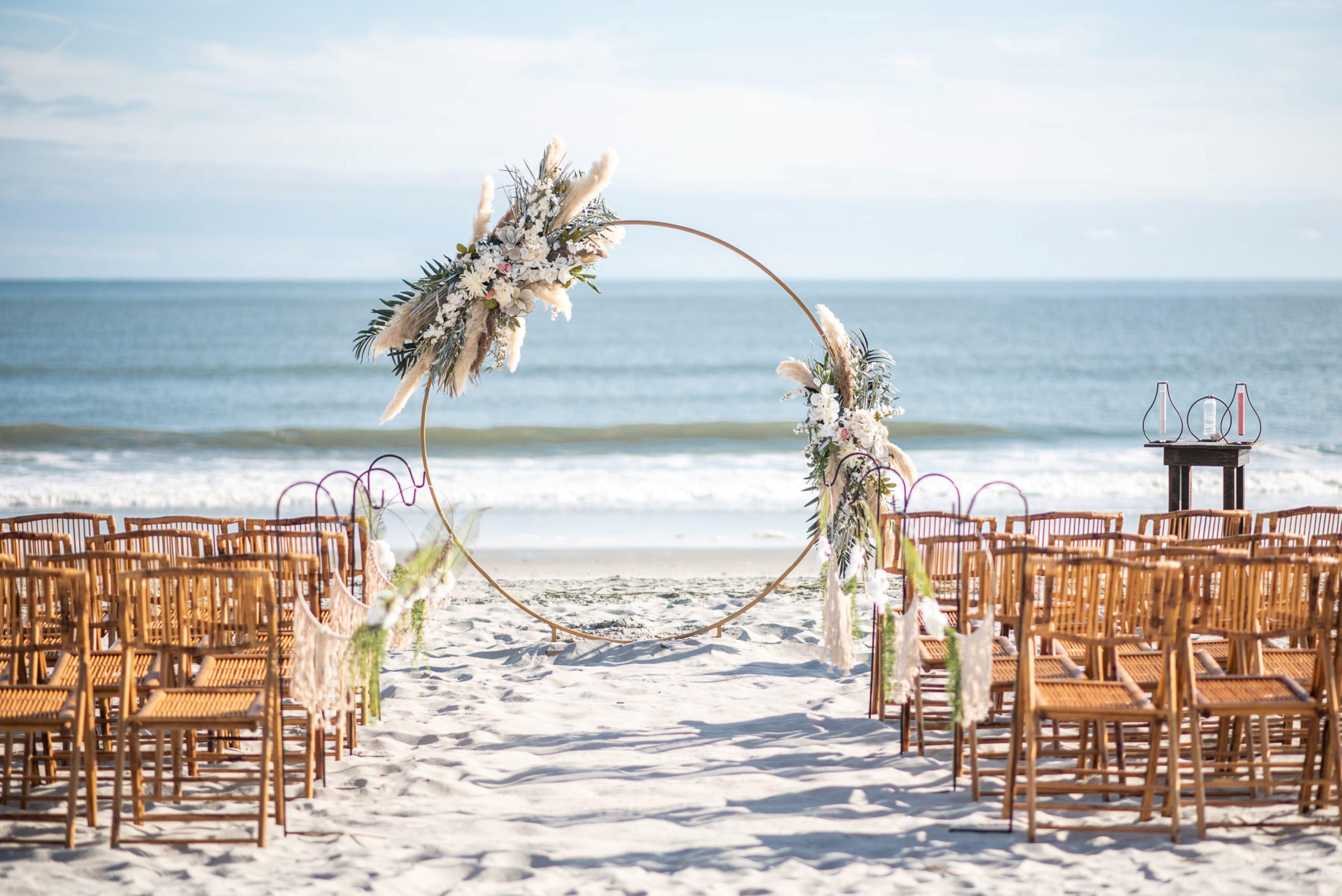 Holiday Inn Resort Oceanfront At Surfside Beach By Ihg Exteriör bild
