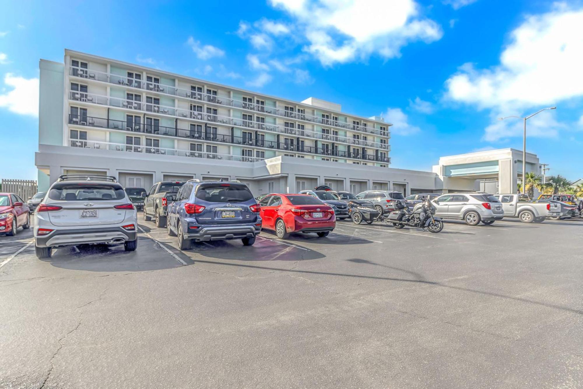 Holiday Inn Resort Oceanfront At Surfside Beach By Ihg Exteriör bild