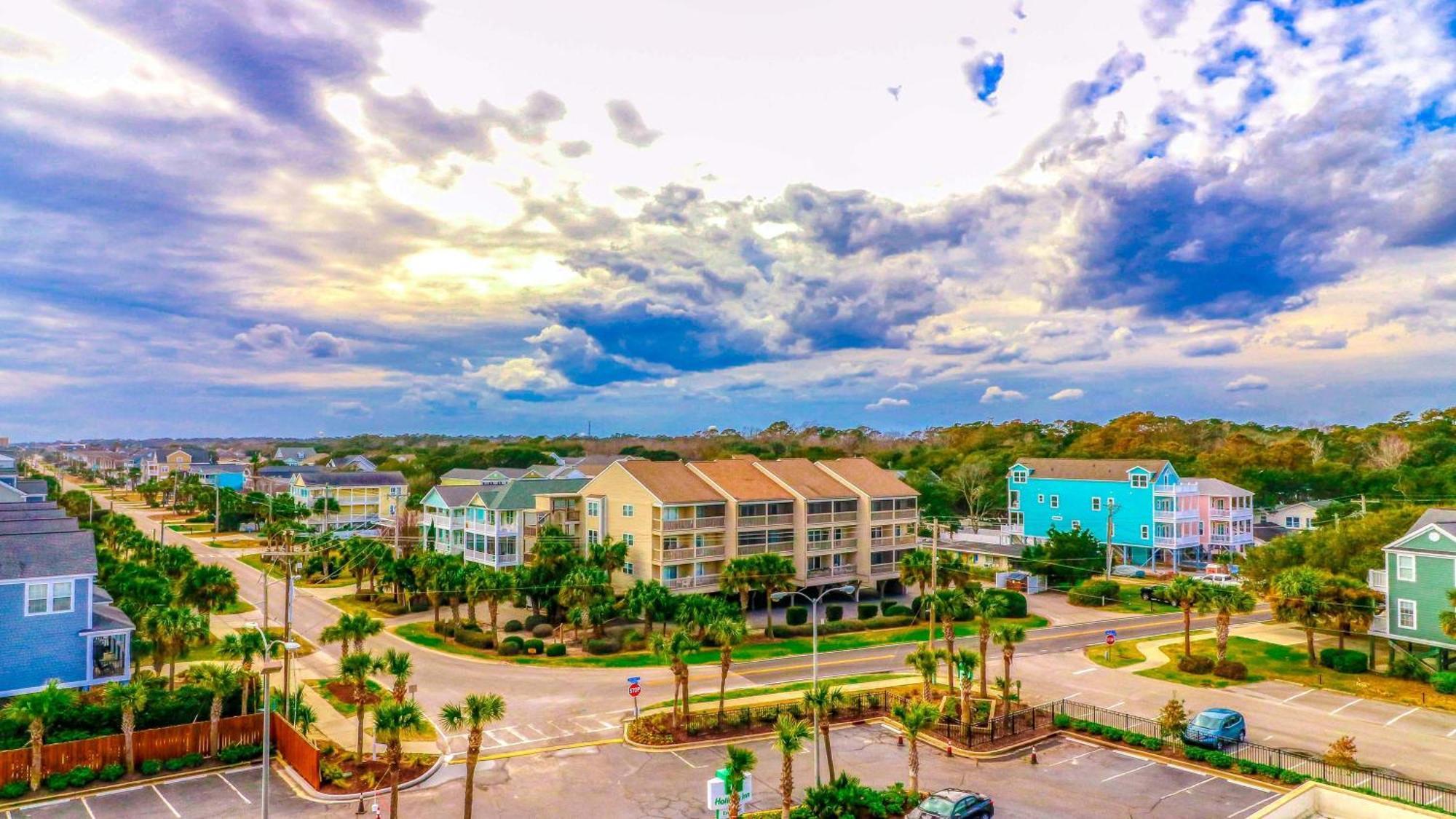 Holiday Inn Resort Oceanfront At Surfside Beach By Ihg Exteriör bild
