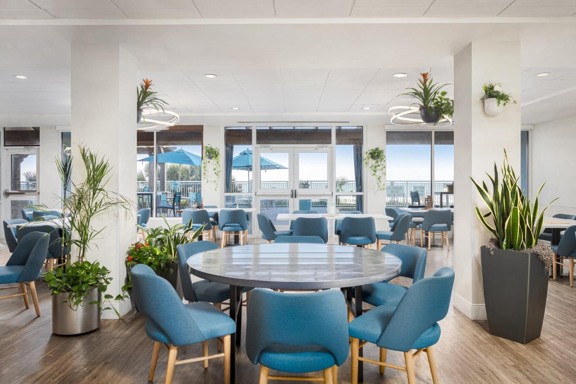 Holiday Inn Resort Oceanfront At Surfside Beach By Ihg Exteriör bild