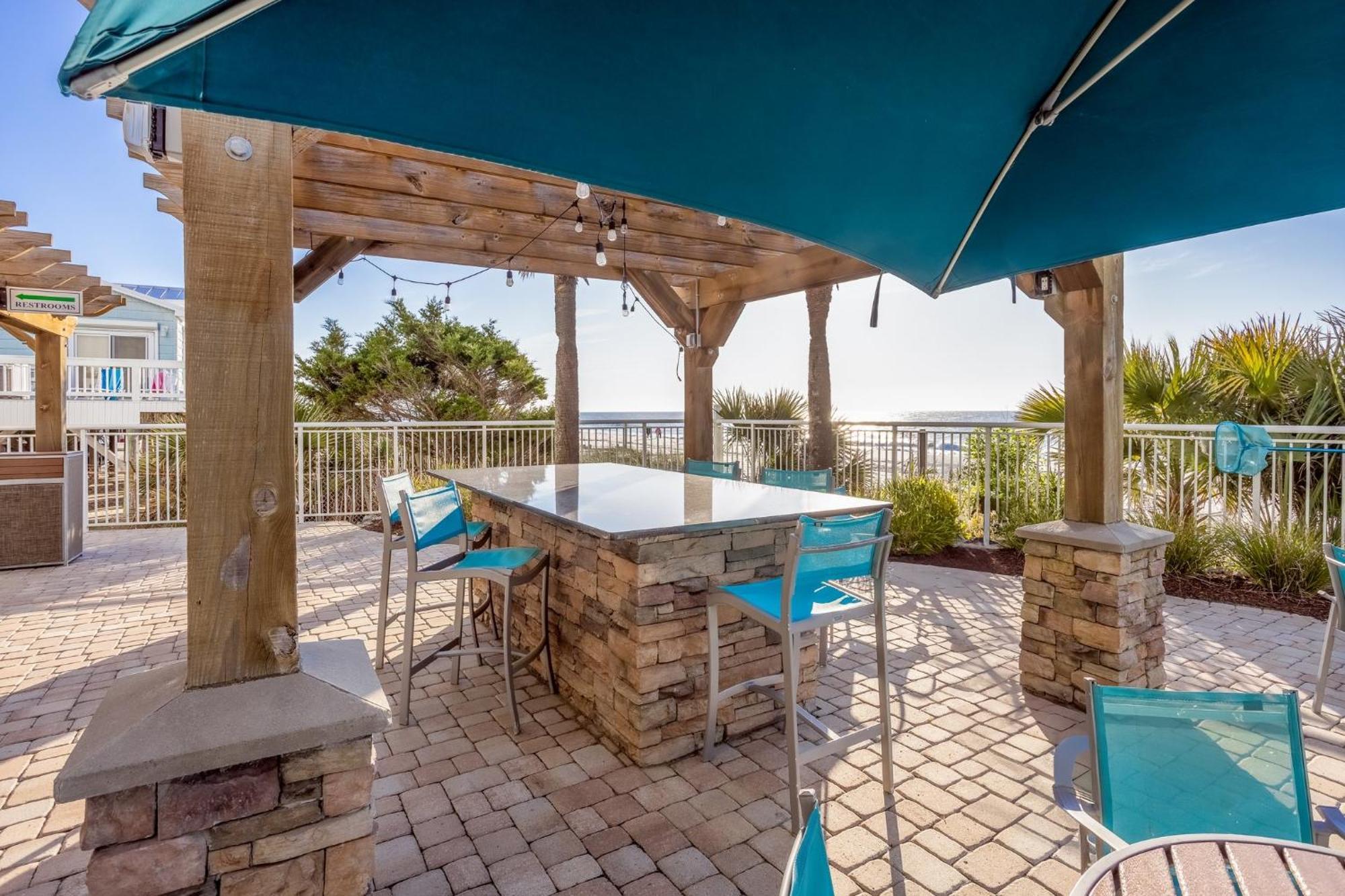 Holiday Inn Resort Oceanfront At Surfside Beach By Ihg Exteriör bild