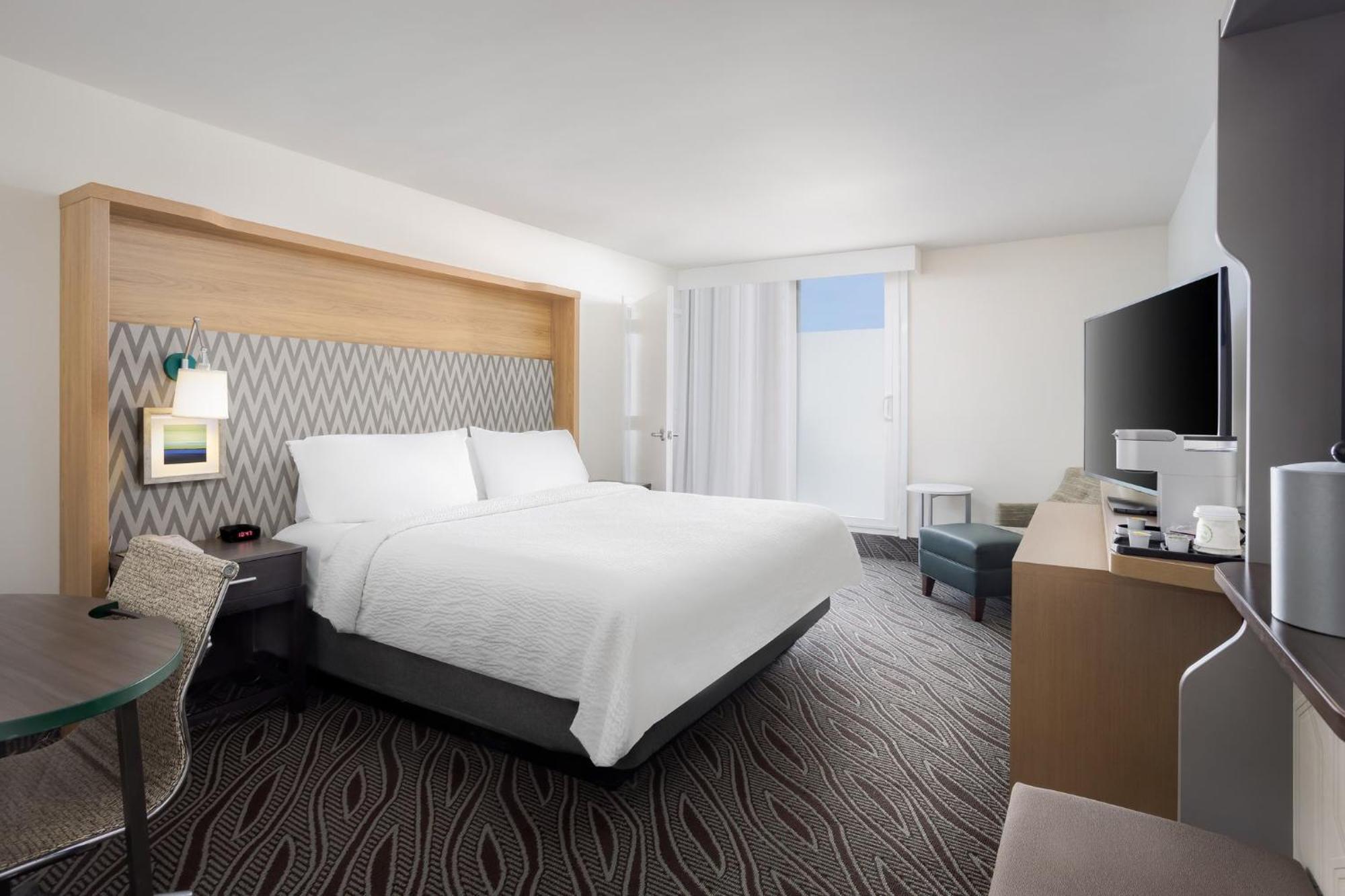 Holiday Inn Resort Oceanfront At Surfside Beach By Ihg Exteriör bild